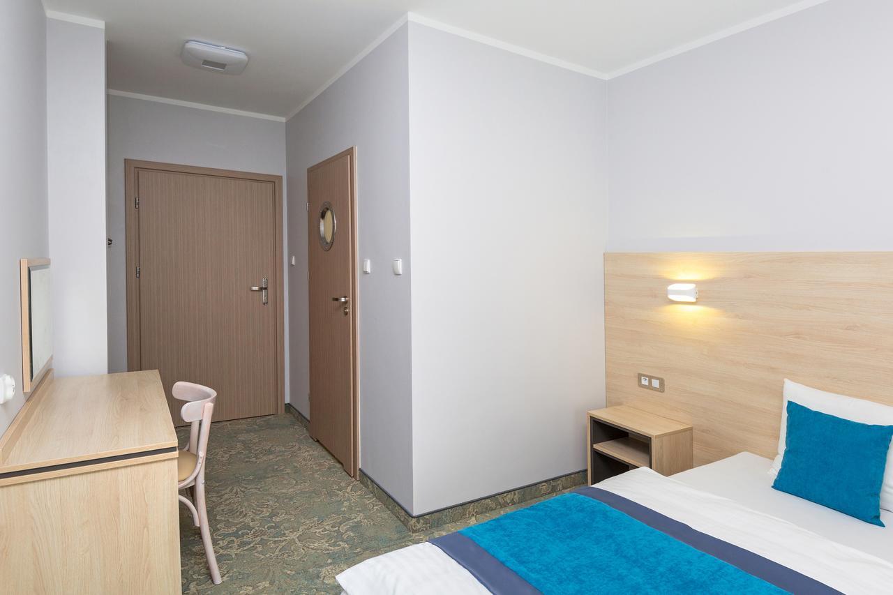 Hotel Vela Tczew Exterior foto